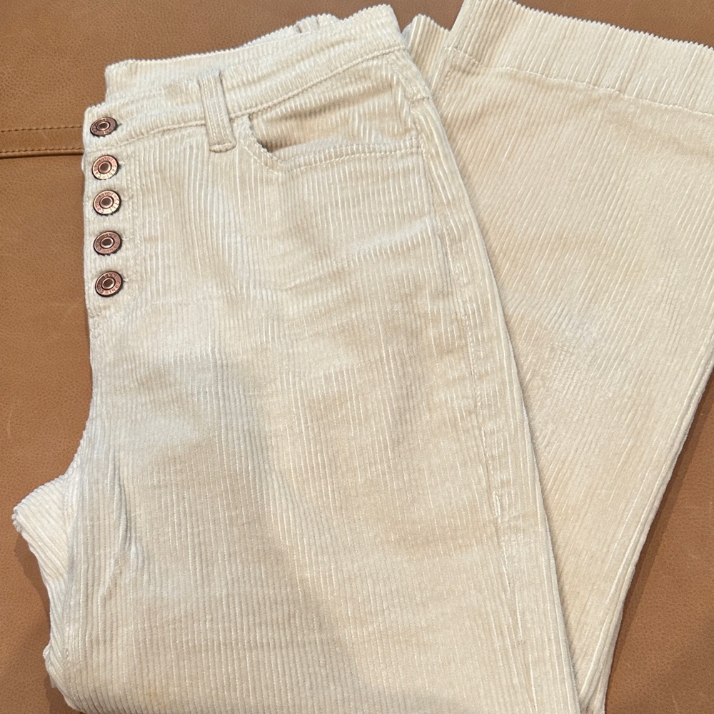 CAbi - wide Leg Crop corduroy - size 4